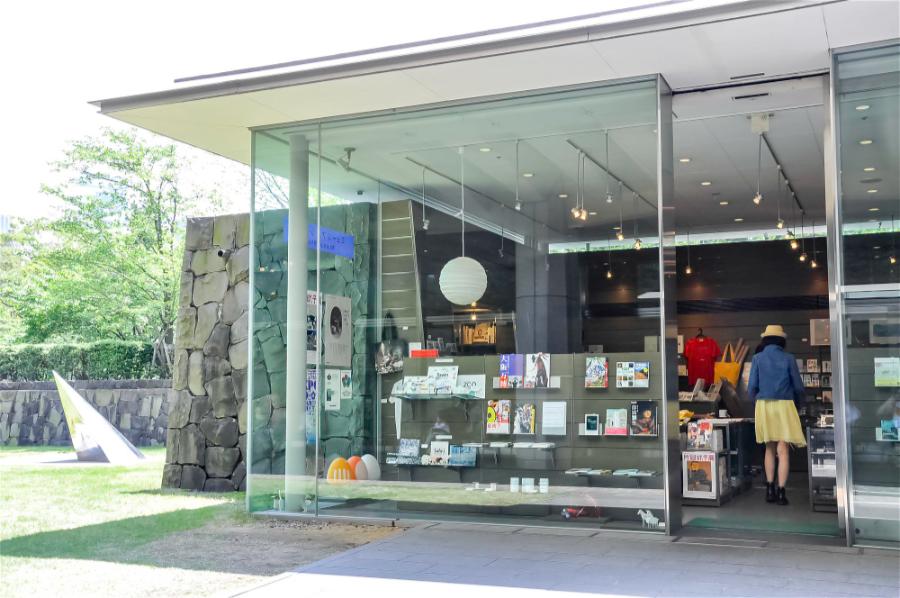Frameless Shopfronts